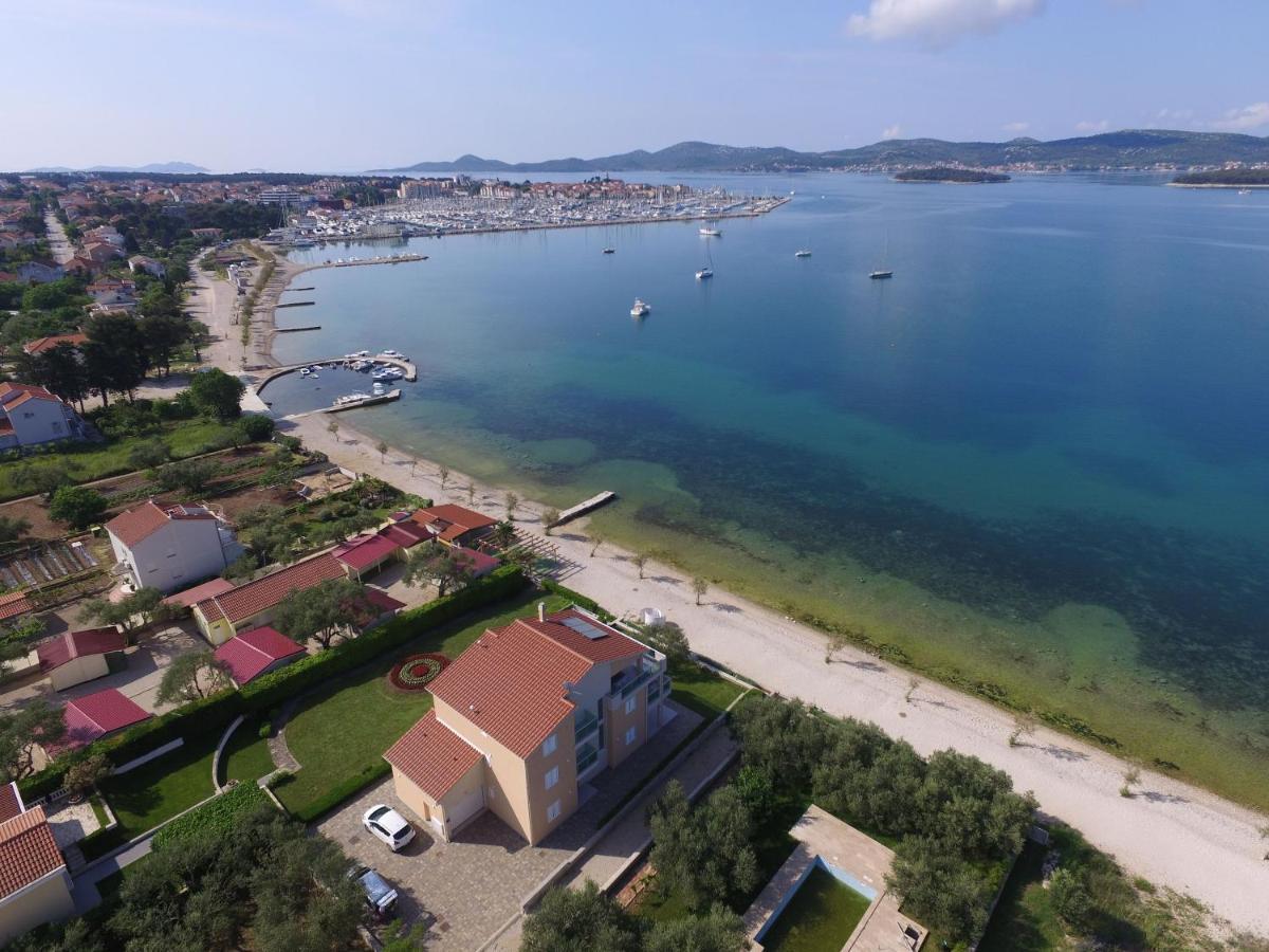 Apartments Citrine On The Beach Biograd Na Moru Exterior photo